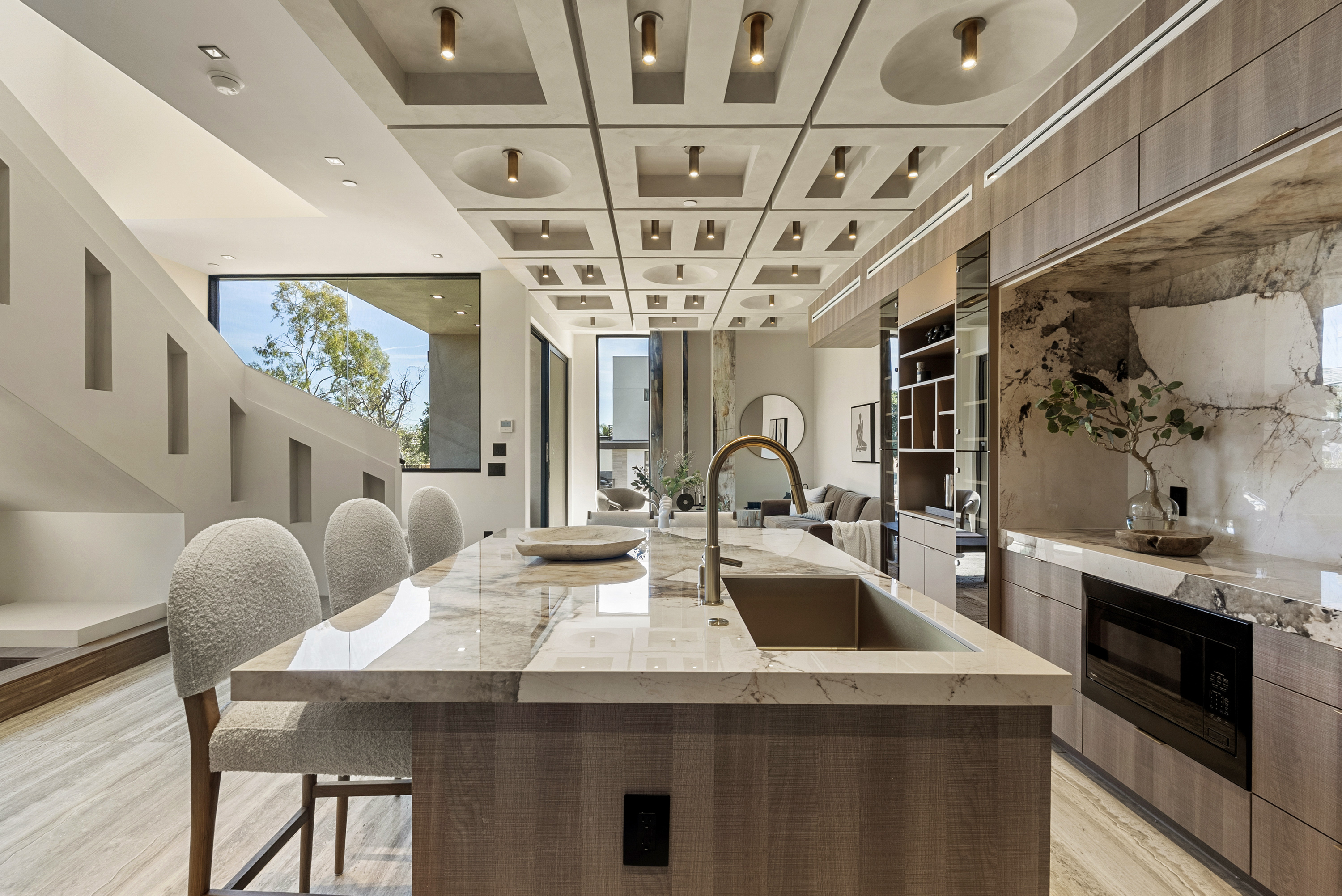 Kitchen of Penthouse 4